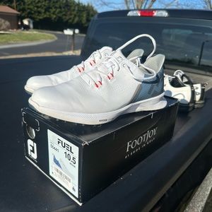 Footjoy Fuel Spikeless Golf Shoes